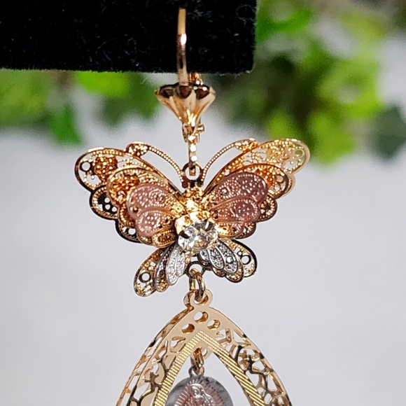 Tricolor Gold Drop Filigree Earrings  Butterfly with Virgin Mary - Picture 4 of 10